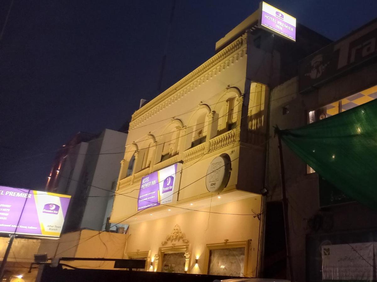 Premier Inn Johar Town Лахор Екстериор снимка