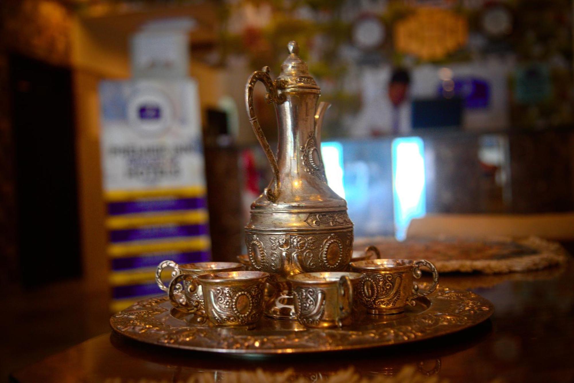 Premier Inn Johar Town Лахор Екстериор снимка